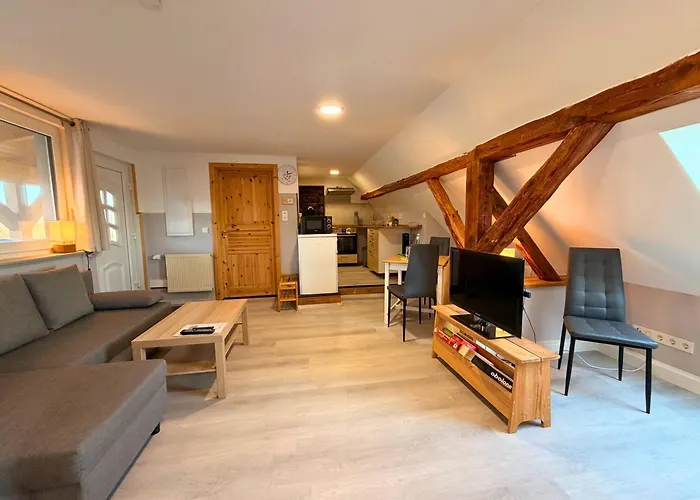 - Ruhige Lage, Free Wlan & Parken, Self Check-in, Smart-tv Apartman *